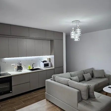 Sea & Sun Apartment Vlore