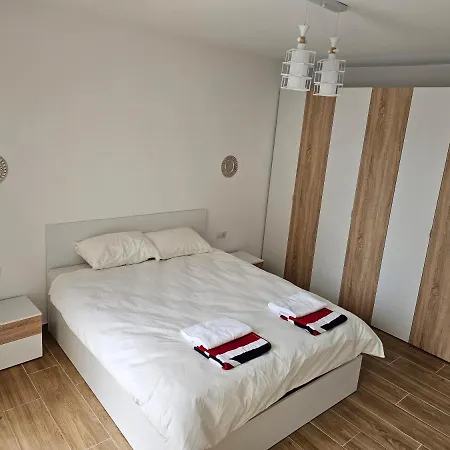 Sea & Sun Апартаменты
